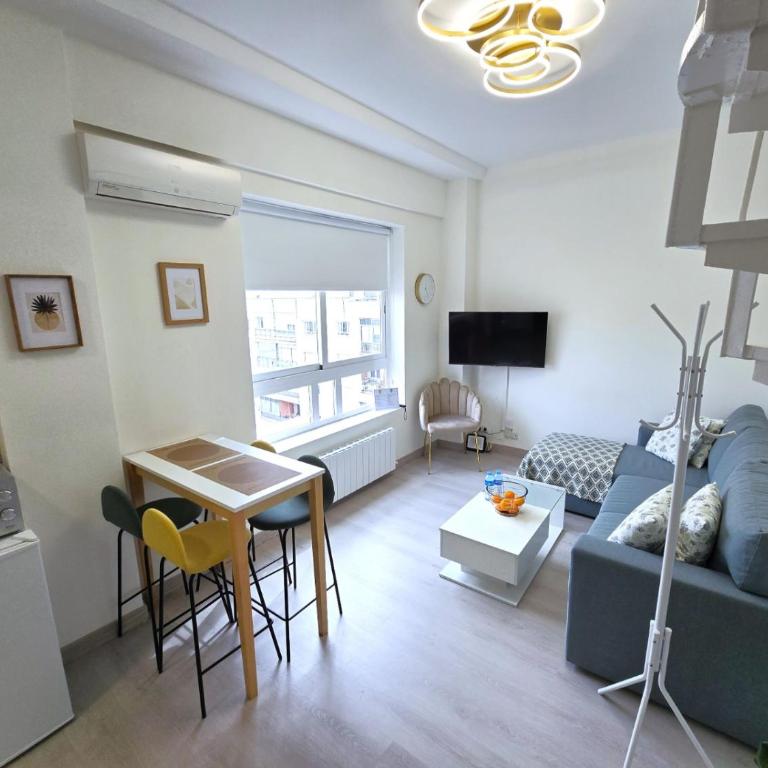 Espacioso Duplex en Chamberí - 3 Habitaciones - 6 Huéspedes - Apartamento de 3 dormitorios - Planta Alta - 1
