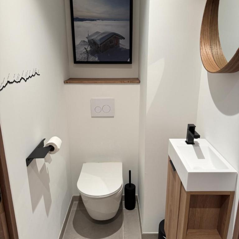 Séjour été - Appartement 4 pièces 6 personnes avec terrasse 50 m2 pour un séjour en famille avec vue exceptionnelle sur Meribel - Apartment mit 3 Schlafzimmern - 12