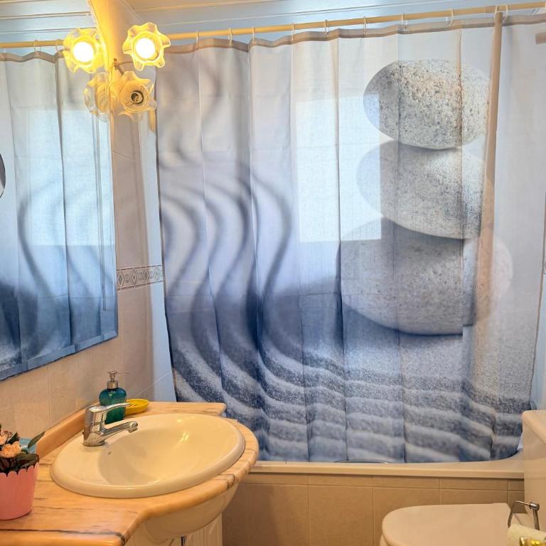 Apartment with Beach Views - Apartment with Sea View - 12