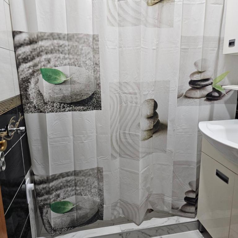 Apartman Iman1 - Three-Bedroom Apartment with Balcony - 14