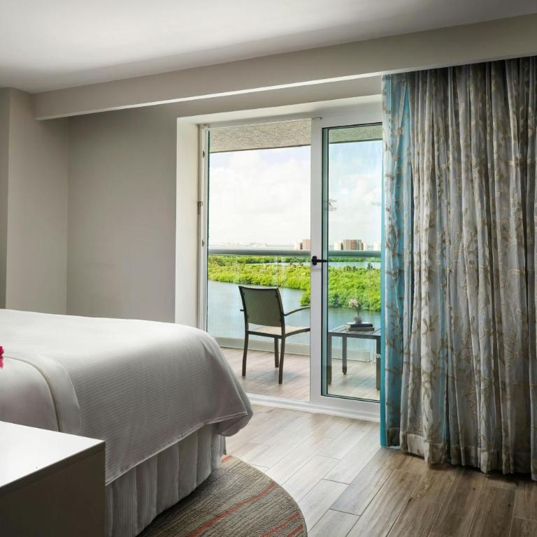 The Westin Cancun Resort & Spa - Suite Villa de 3 dormitorios con balcón y vistas a la laguna - 5