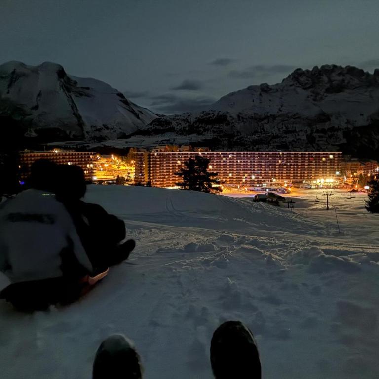Le Vert Montagne Studio lumineux plein sud - Studio with Mountain View - 2