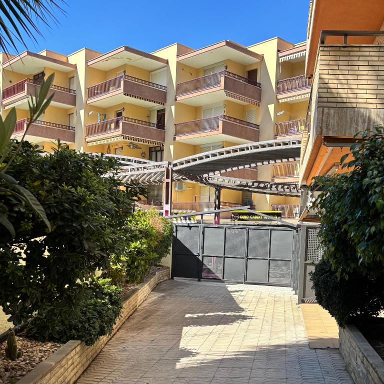 Apartamento zona turística Salou - Two-Bedroom Apartment - 34