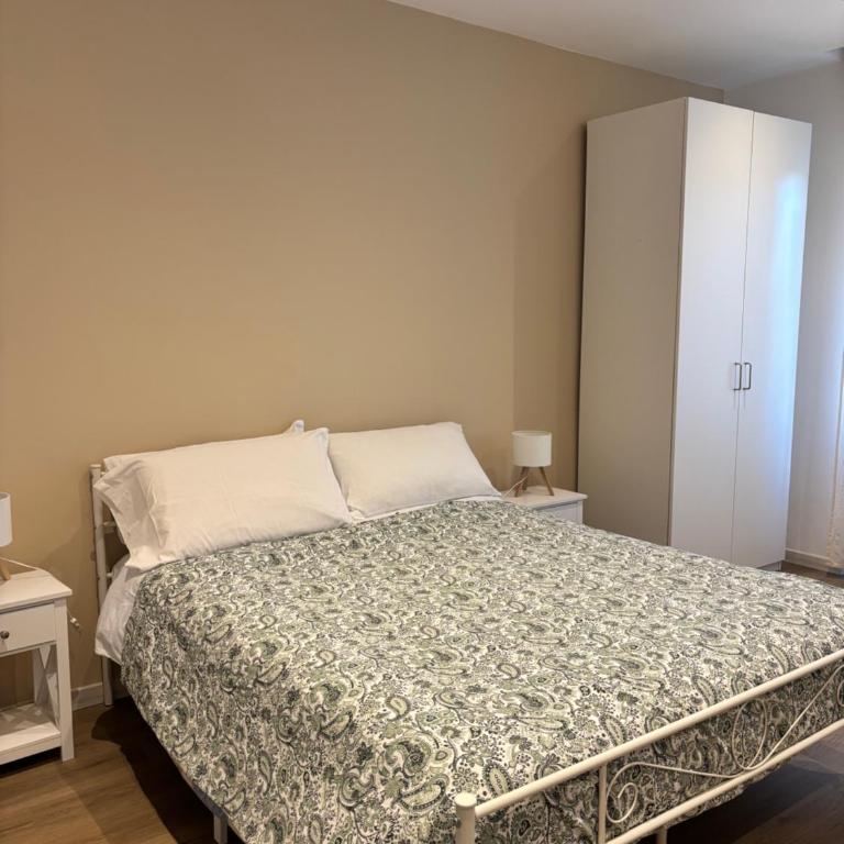 Nesima Apartment - Ospedale Garibaldi SiciliaFiera Metro Fontana - Triple Room with Private Bathroom - 7
