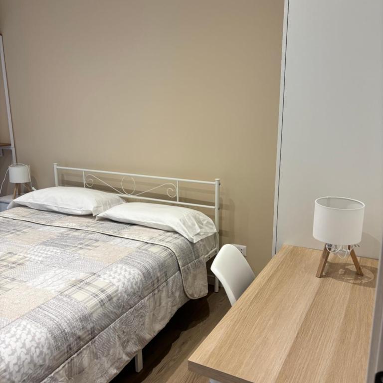 Nesima Apartment - Ospedale Garibaldi SiciliaFiera Metro Fontana - Double Room with Private Bathroom - 5