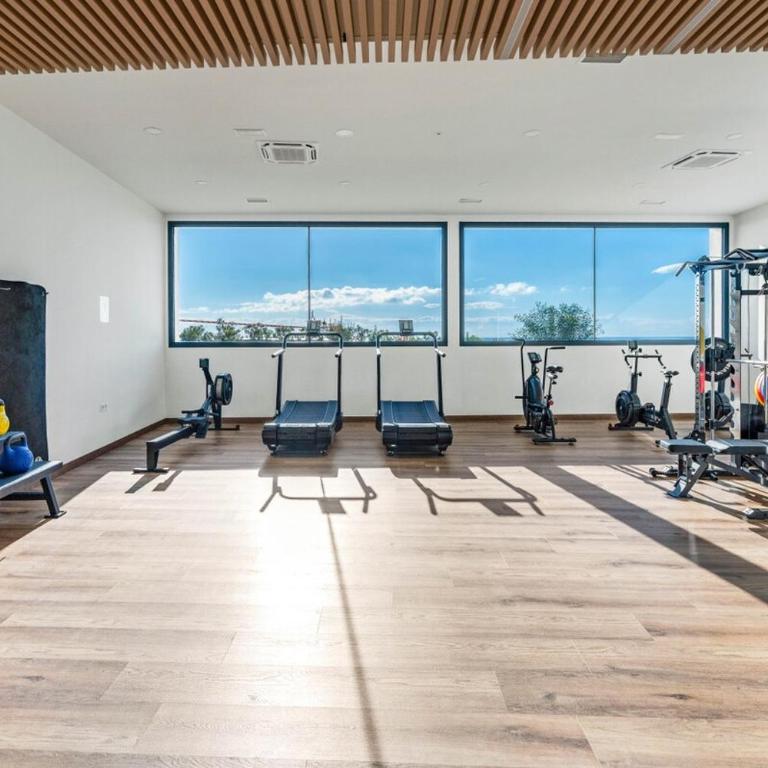 Carvajal Design Stay - Walk to Beach and Train - Apartamento de 2 dormitorios con terraza y vistas al mar - 24