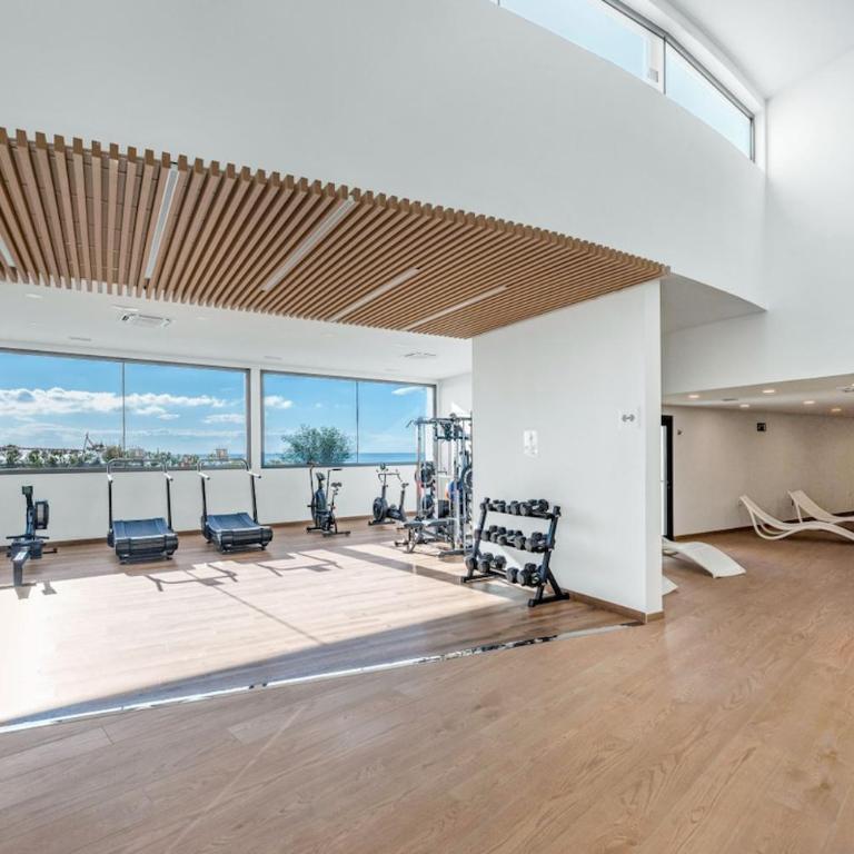 Carvajal Design Stay - Walk to Beach and Train - Apartamento de 2 dormitorios con terraza y vistas al mar - 23