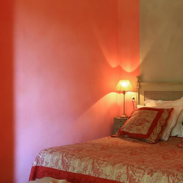 Domaine de Rhodes - 5 Chambres et 7 locations de vacances - Chambre Triple Supérieure - 2