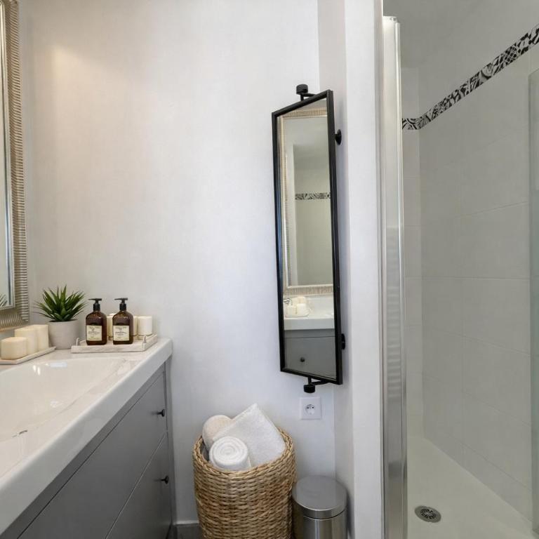 LA BASTIDE 5 étoiles Spa Saint Quenin Vaison - Pisicine - Jacuzzi Hammam MONT VENTOUX PROVENCE - Villa - 16
