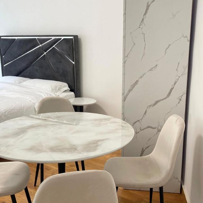 MyModernLittleParis - Haussmann Renovated Apartments with Private Balconies and Elevator - PARIS Rivoli Châtelet Les Halles - Studio Double Deluxe - 17