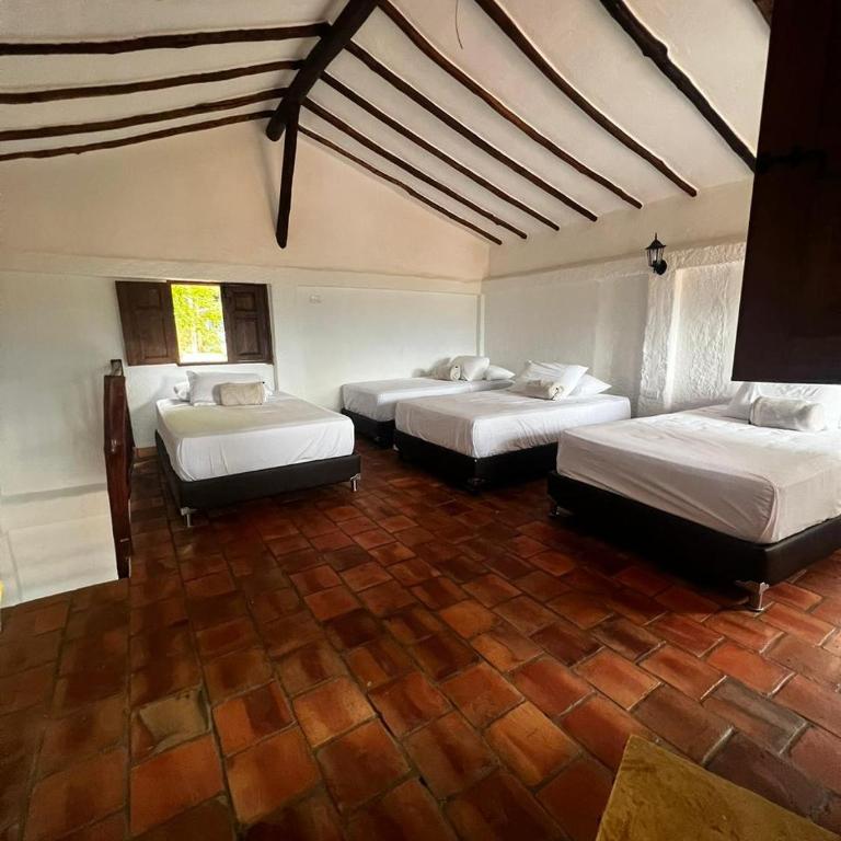 Don Juan De Dios De Guane Hotel & Centro De Convenciones - Habitación Compartida Mixta de 6 camas - 4