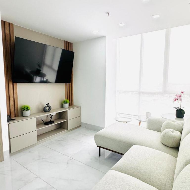 Zen Living Sky Suite - One-Bedroom Apartment - 1