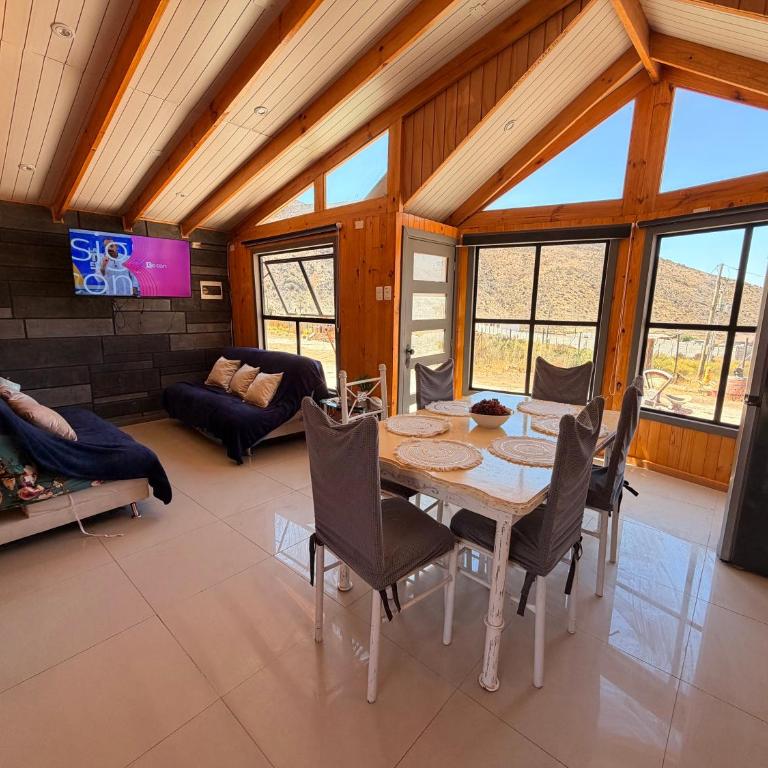 Cabaña 2 con tinaja y piscina privada - Three-Bedroom House - 12