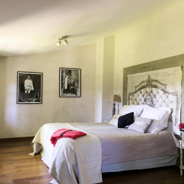 Domaine de Rhodes - 5 Chambres et 7 locations de vacances - Chambre Deluxe Double ou Lits Jumeaux - 3