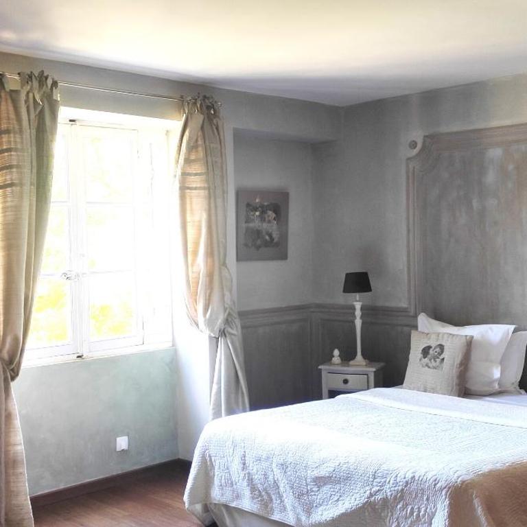 Domaine de Rhodes - 5 Chambres et 7 locations de vacances - Chambre Triple Deluxe - 4