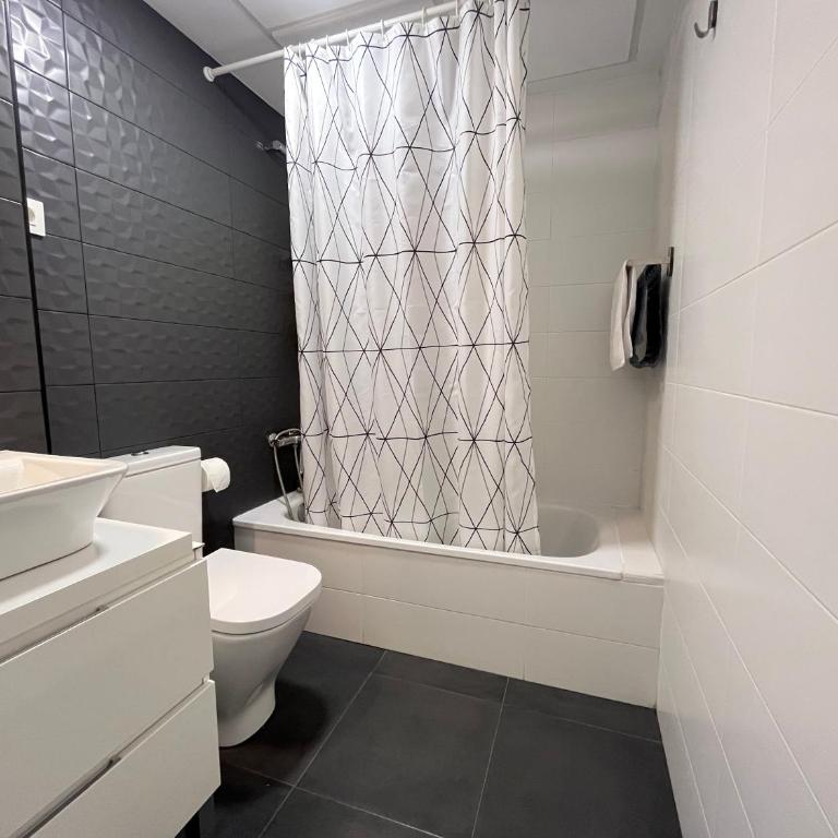 Los Álamos Breeze - 3BR Next to the Beach Apt - Free Parking - Salt Pool - Apartamento de 3 dormitorios - 19