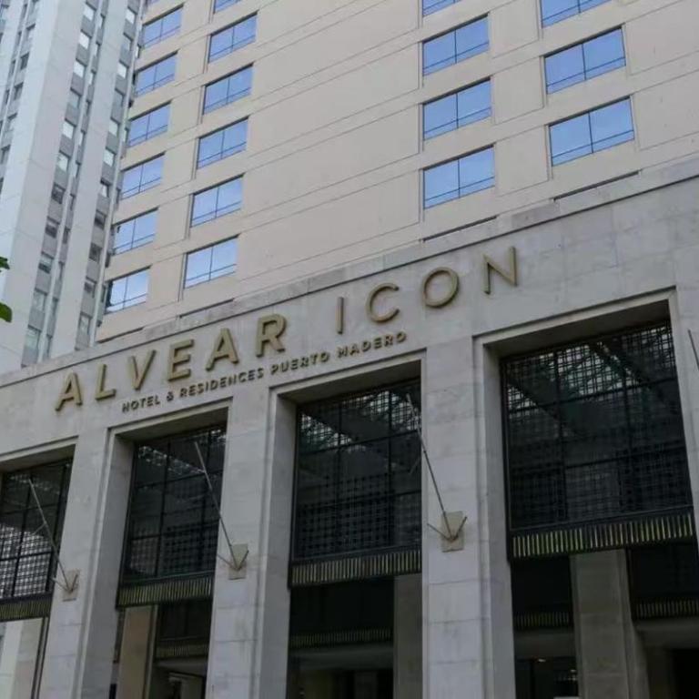 Icon 5 Star Luxury Residence - One-Bedroom Apartment with River View - 2
