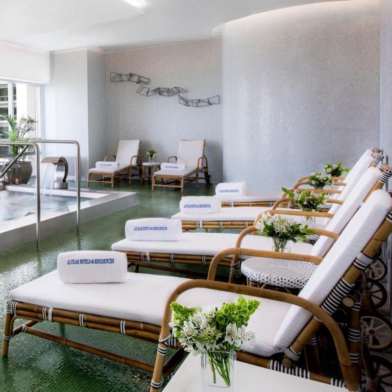 Icon 5 Star Luxury Residence - One-Bedroom Apartment with River View - 19
