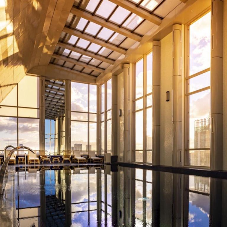 Icon 5 Star Luxury Residence - One-Bedroom Apartment with River View - 33