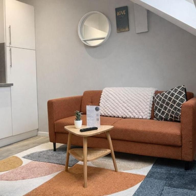 Le Traversière - 7 min Gare et Centre vile - Bureau - One-Bedroom Apartment - 7
