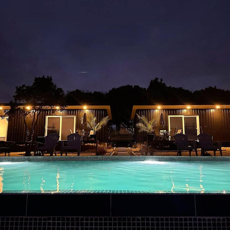 Cabaña con Jacuzzi y Piscina - One-Bedroom House - 2
