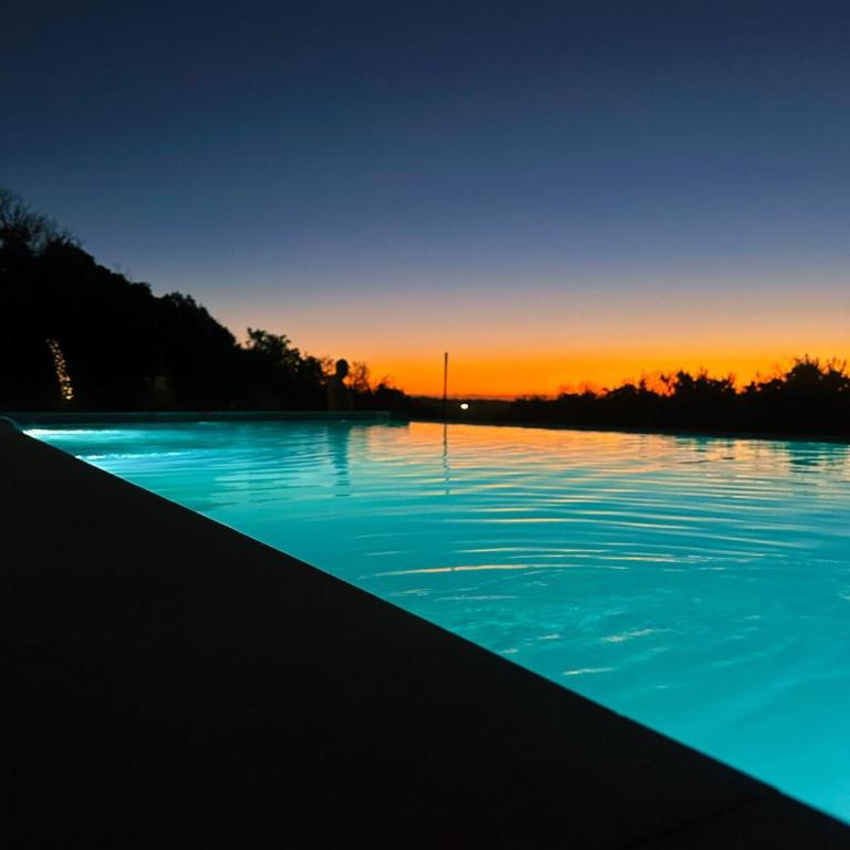 Cabaña con Jacuzzi y Piscina - One-Bedroom House - 10