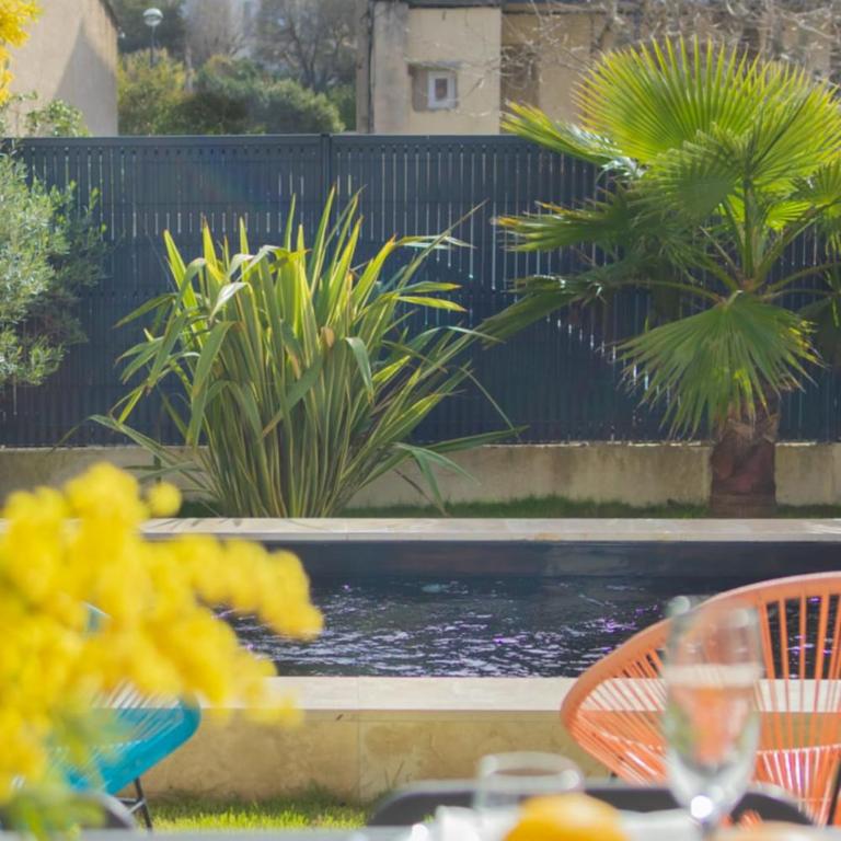 Villa moderne avec piscine - Proche Marseille - Maison de Vacances - 31