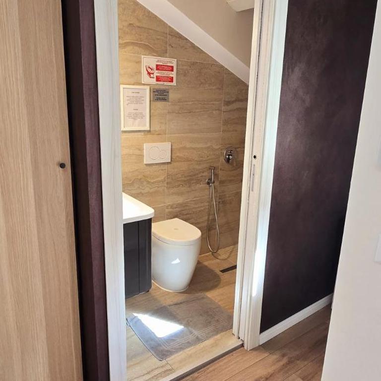Moonlight Etna B&B Catania - Deluxe Single Room with Balcony - 11