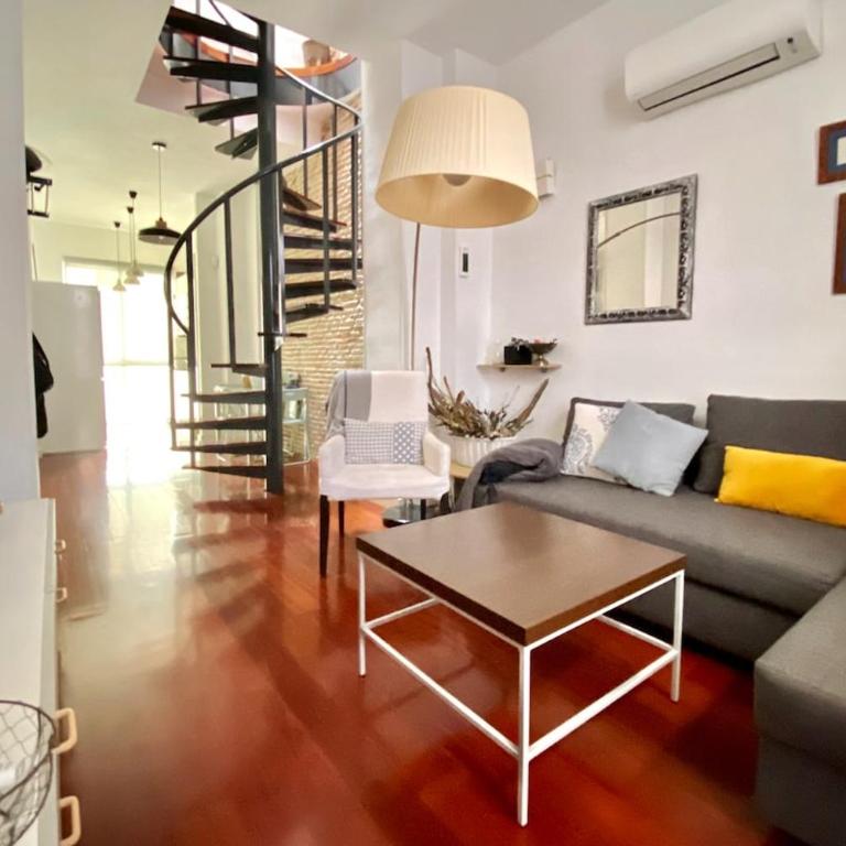Granada Central 2-Bed Duplex High Speed WiFi - Two-Bedroom Apartment - 1
