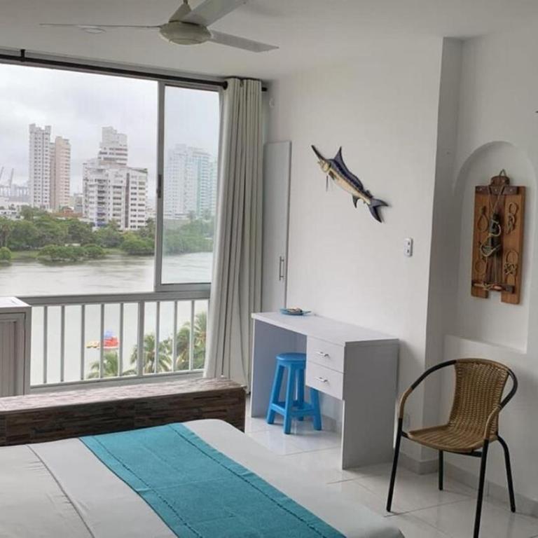 Aparta-estudio con hermosa vista Barrio Laguito - One-Bedroom Apartment - 3