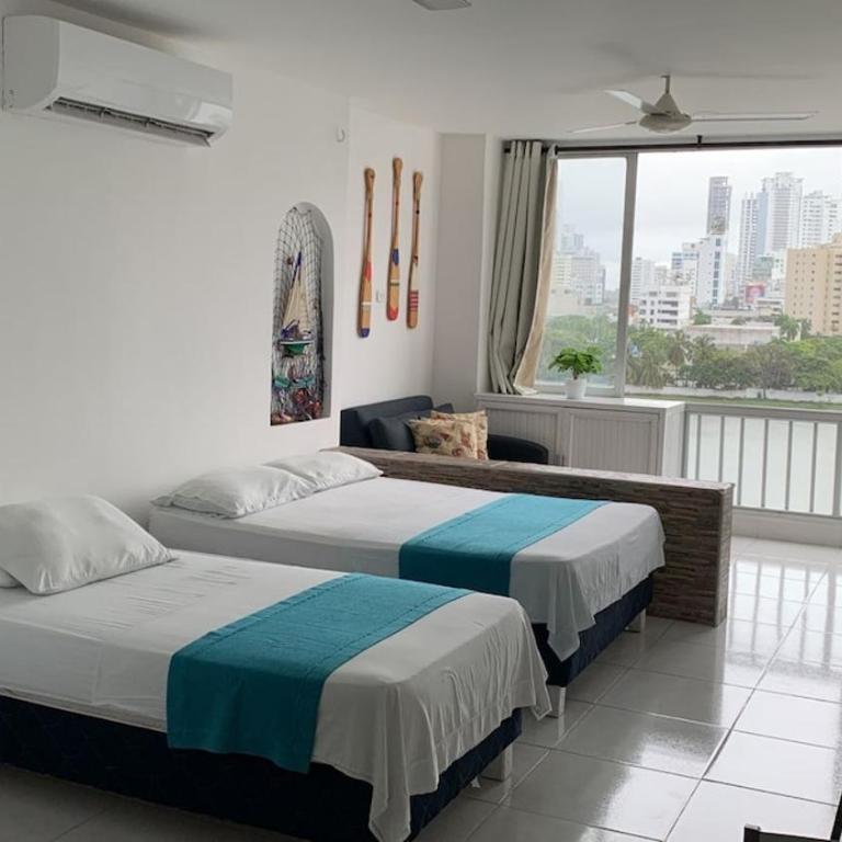 Aparta-estudio con hermosa vista Barrio Laguito - One-Bedroom Apartment - 11