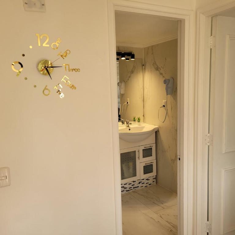 01 Cozy Apart KING bed, parking, Providencia - One-Bedroom Apartment - 21