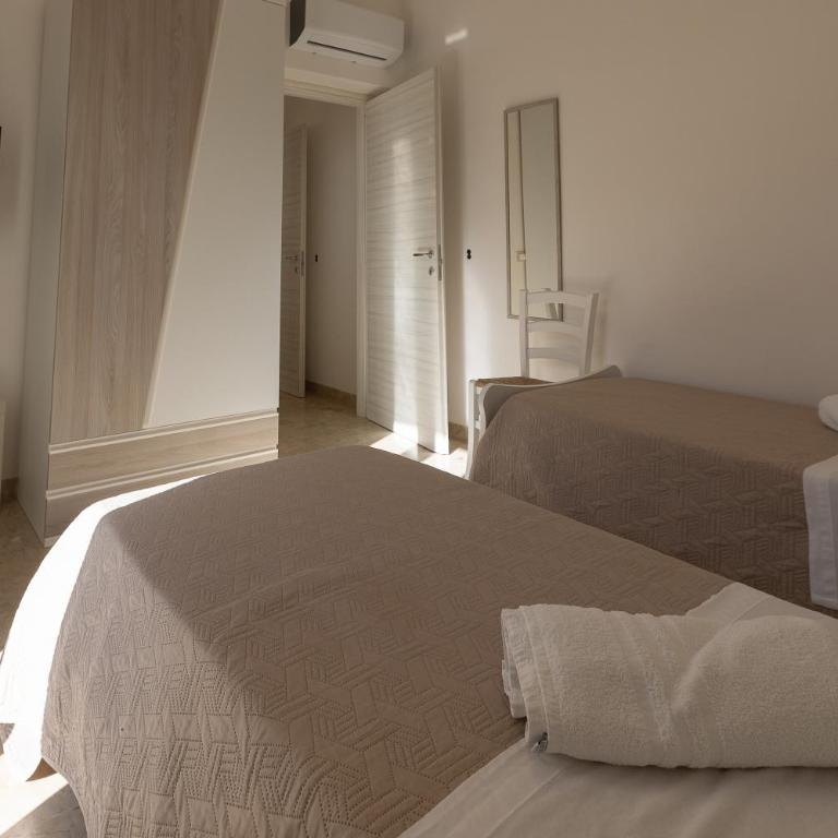 LA ROSA DEI VENTI - Free Parking, Air Conditioning and Wi-Fi - Deluxe Quadruple Room - 6