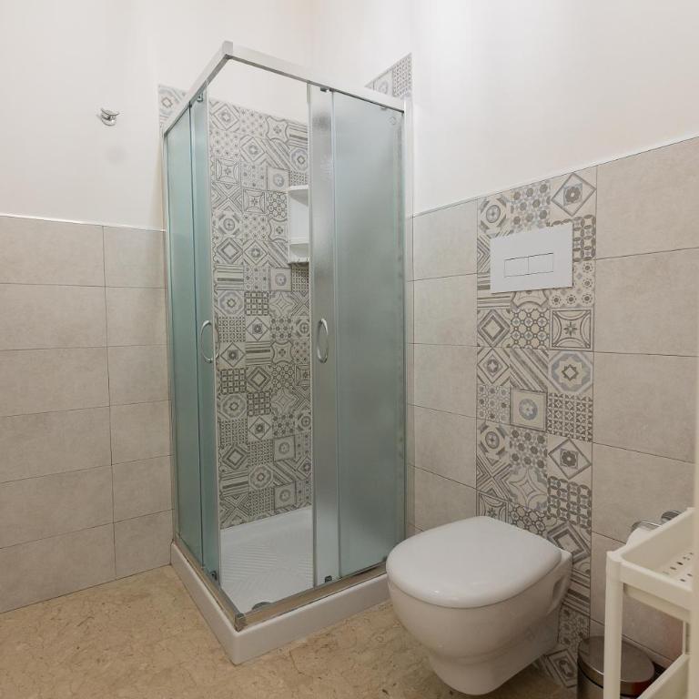 LA ROSA DEI VENTI - Free Parking, Air Conditioning and Wi-Fi - Deluxe Triple Room - 8