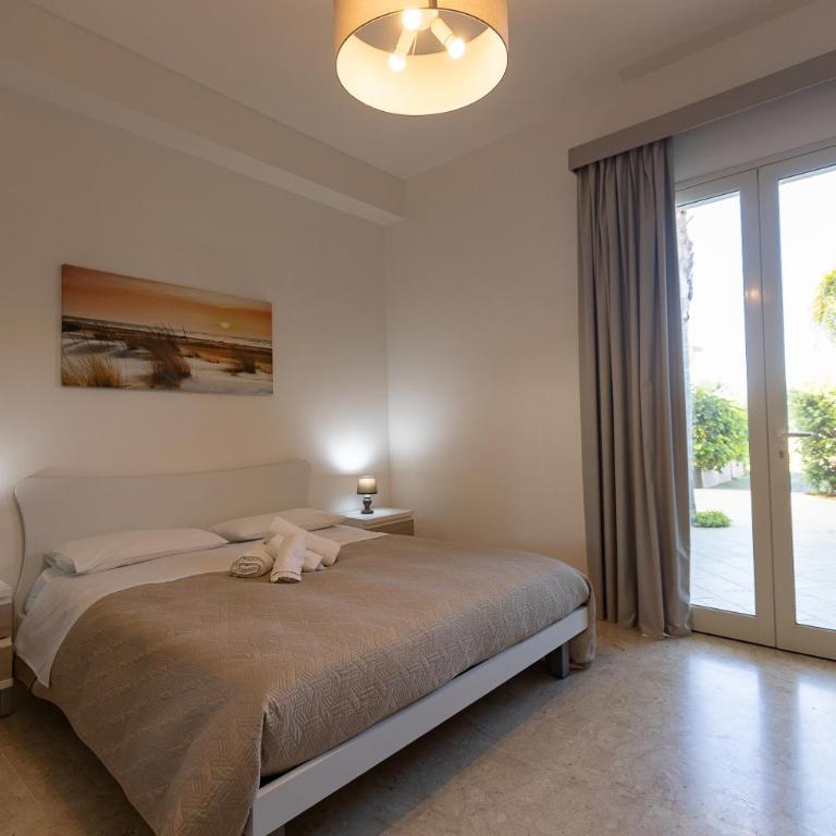 LA ROSA DEI VENTI - Free Parking, Air Conditioning and Wi-Fi - Deluxe Triple Room - 1
