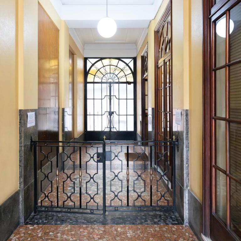 Chic Design 80 sqm - Sleeps 6 - Metro 2 min - Appartamento con 2 Camere da Letto e Balcone - 44
