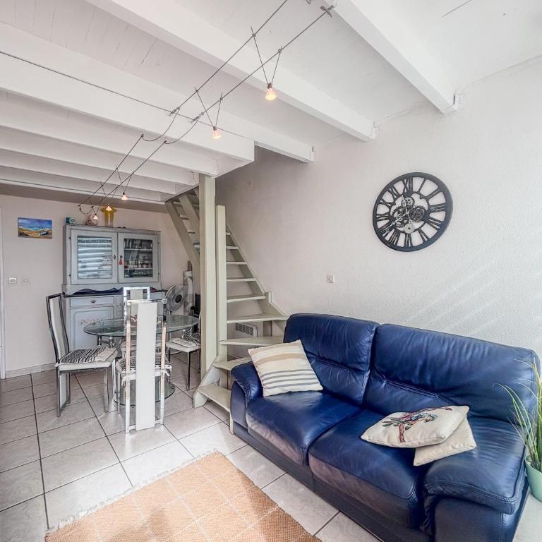 Sublime résidence, Piscine, Accès plage & Port de plaisance - Two-Bedroom Apartment with Terrace and Sea View - 9