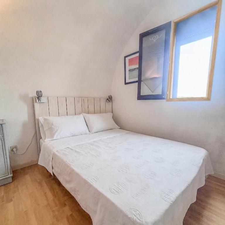 Sublime résidence, Piscine, Accès plage & Port de plaisance - Two-Bedroom Apartment with Terrace and Sea View - 5
