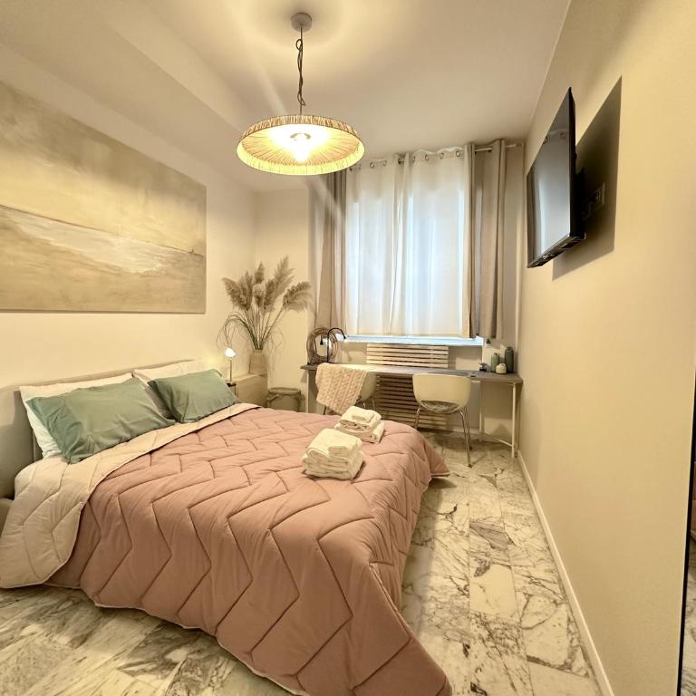 Urban Charme Bergamo Apartments - Camera Matrimoniale con Bagno Privato - 1
