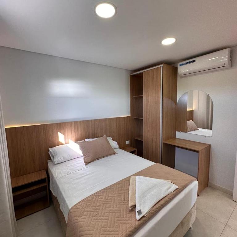 Paraná Beach Apart Hotel - Three-Bedroom Premium Apartment with Balcony - 2