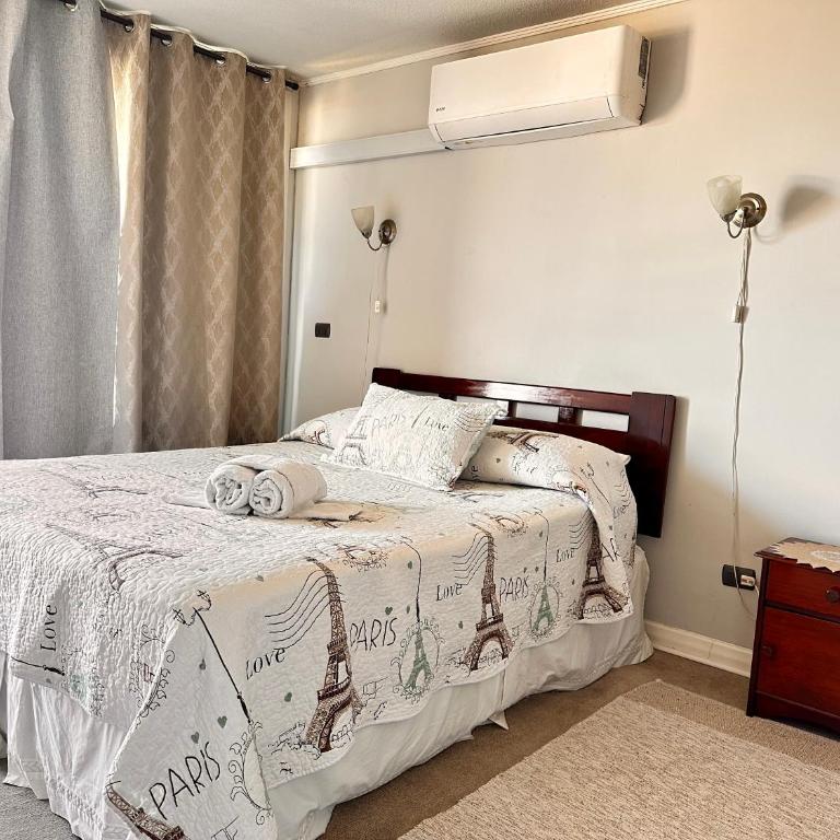 Apartamento Vista Buena - One-Bedroom Apartment with Balcony and City View - 1