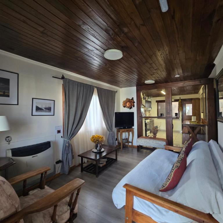 Cálida Cabaña en el Corazón de Ushuaia - Two-Bedroom House - 15