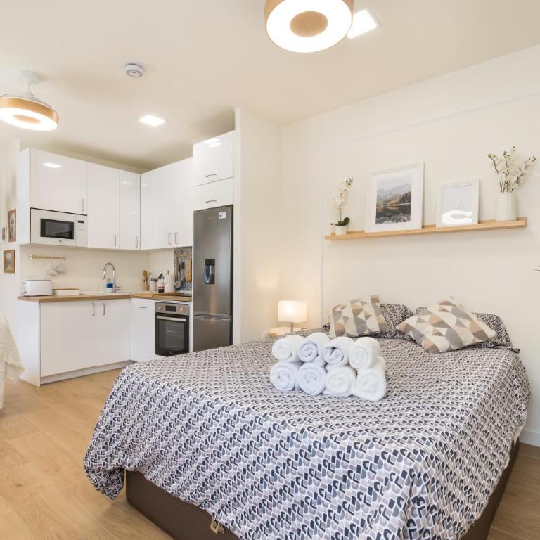Madrid IFEMA suites - Family Studio - 1