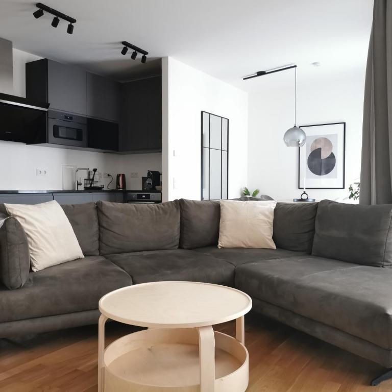 Design Apartment with Balcony - Munich Pasing - One-Bedroom Apartment with Balcony - 2