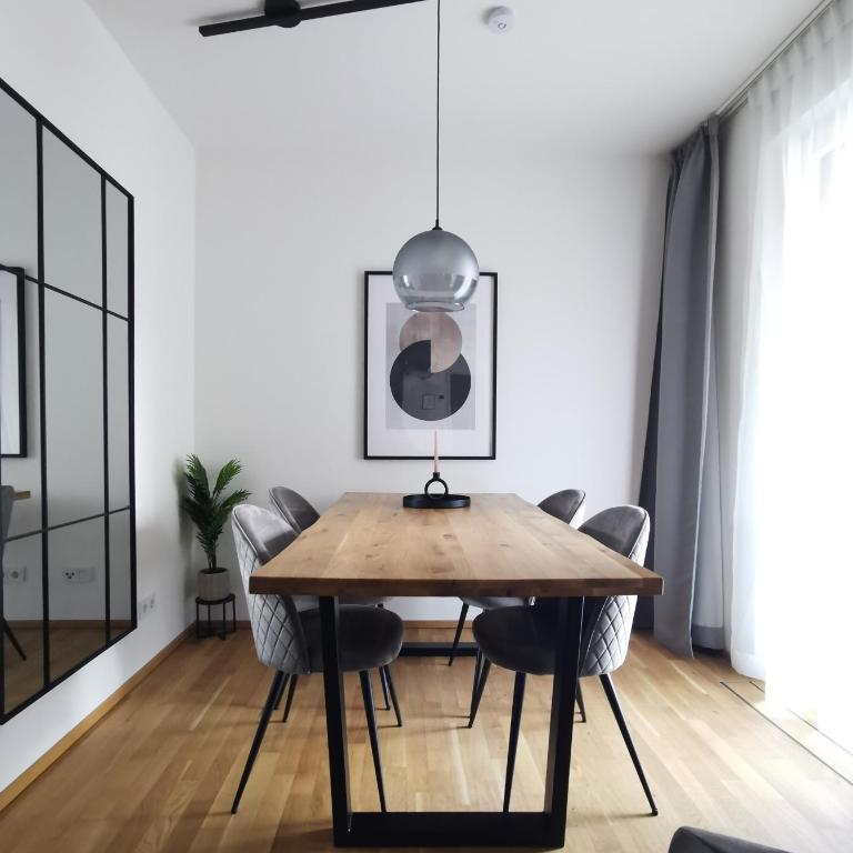Design Apartment with Balcony - Munich Pasing - One-Bedroom Apartment with Balcony - 3