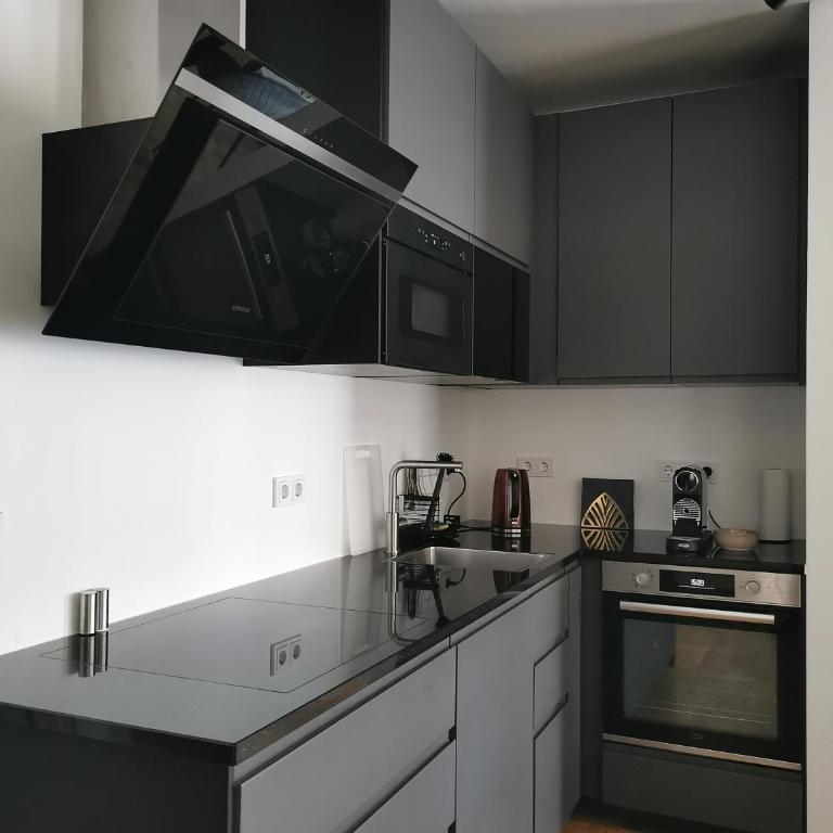 Design Apartment with Balcony - Munich Pasing - One-Bedroom Apartment with Balcony - 4