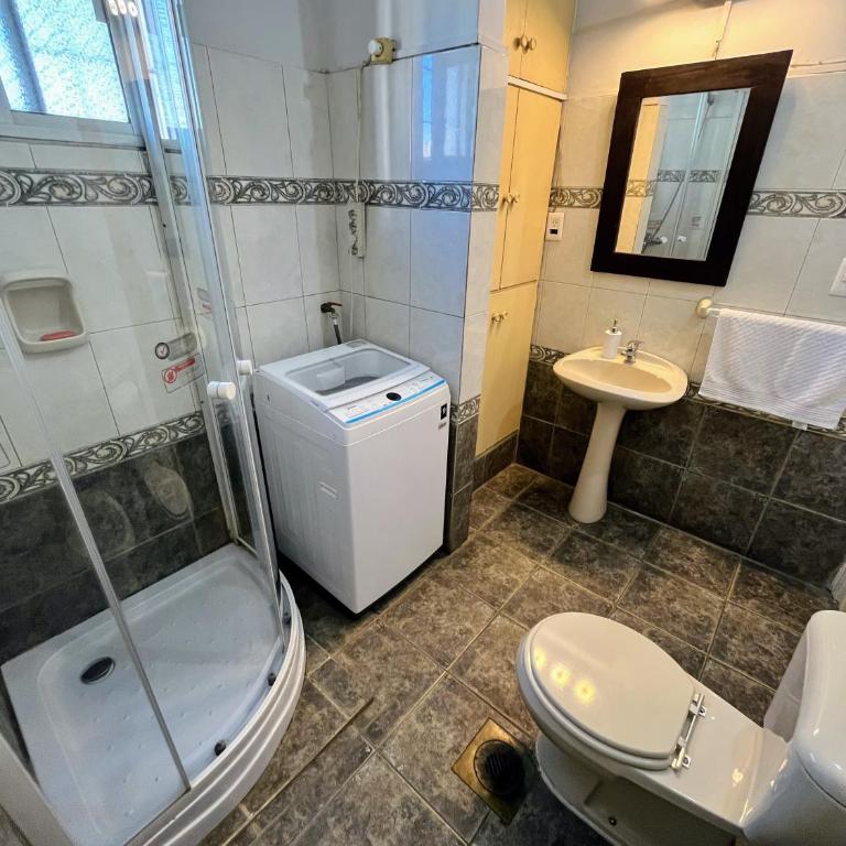Casa Dos Avenidas 4 Dormitorios - Three-Bedroom Apartment - 30