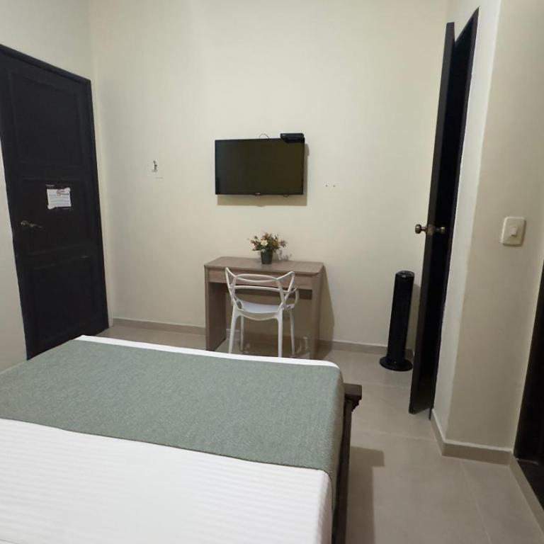 HOTEL CATALUÑA - SOLUCIONES HOTELERAs - Single Room - 1
