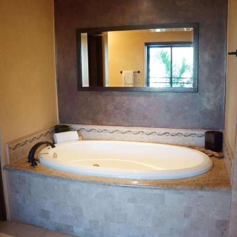 Hacienda Beach Club & Residences - Apartamento - 25