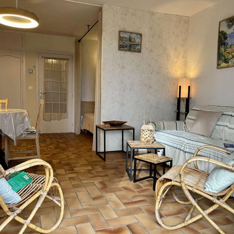 Studio avec piscine et parking - 4 pers. - FR-1-226A-214 - Appartement - 6